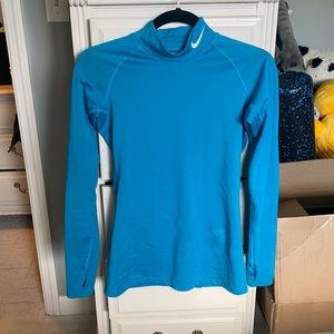nike thermal top
